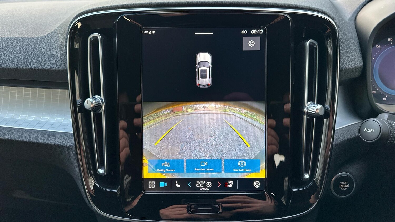 Used Volvo XC40 2022 for sale - 76432382: Photo 18