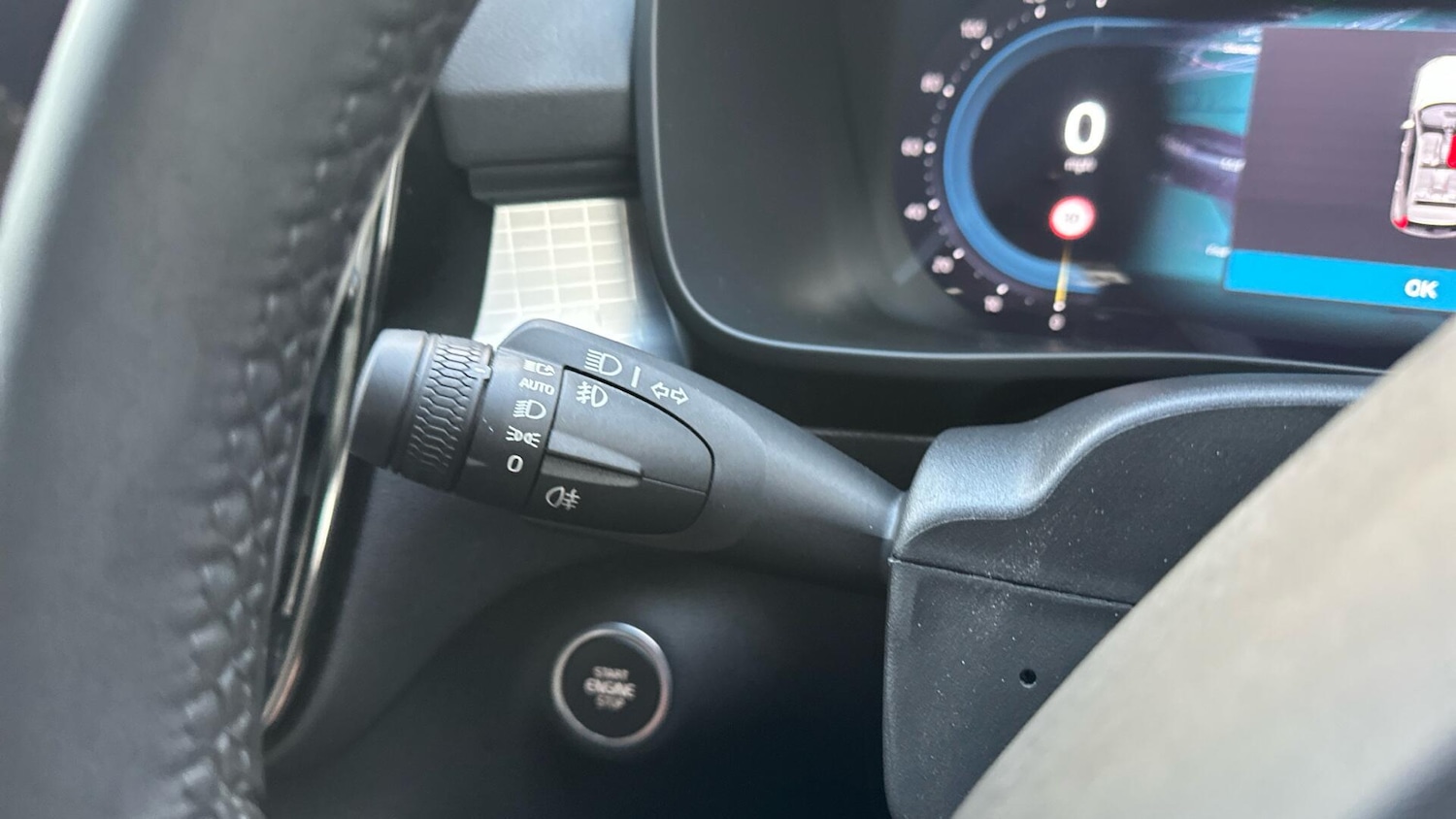 Used Volvo XC40 2022 for sale - 76432382: Photo 19