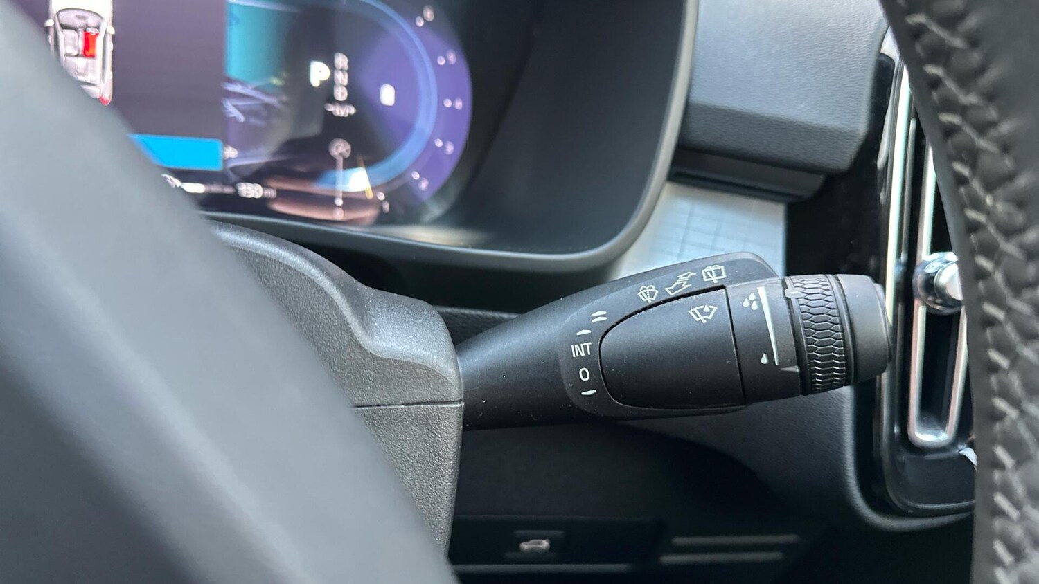 Used Volvo XC40 2022 for sale - 76432382: Photo 22