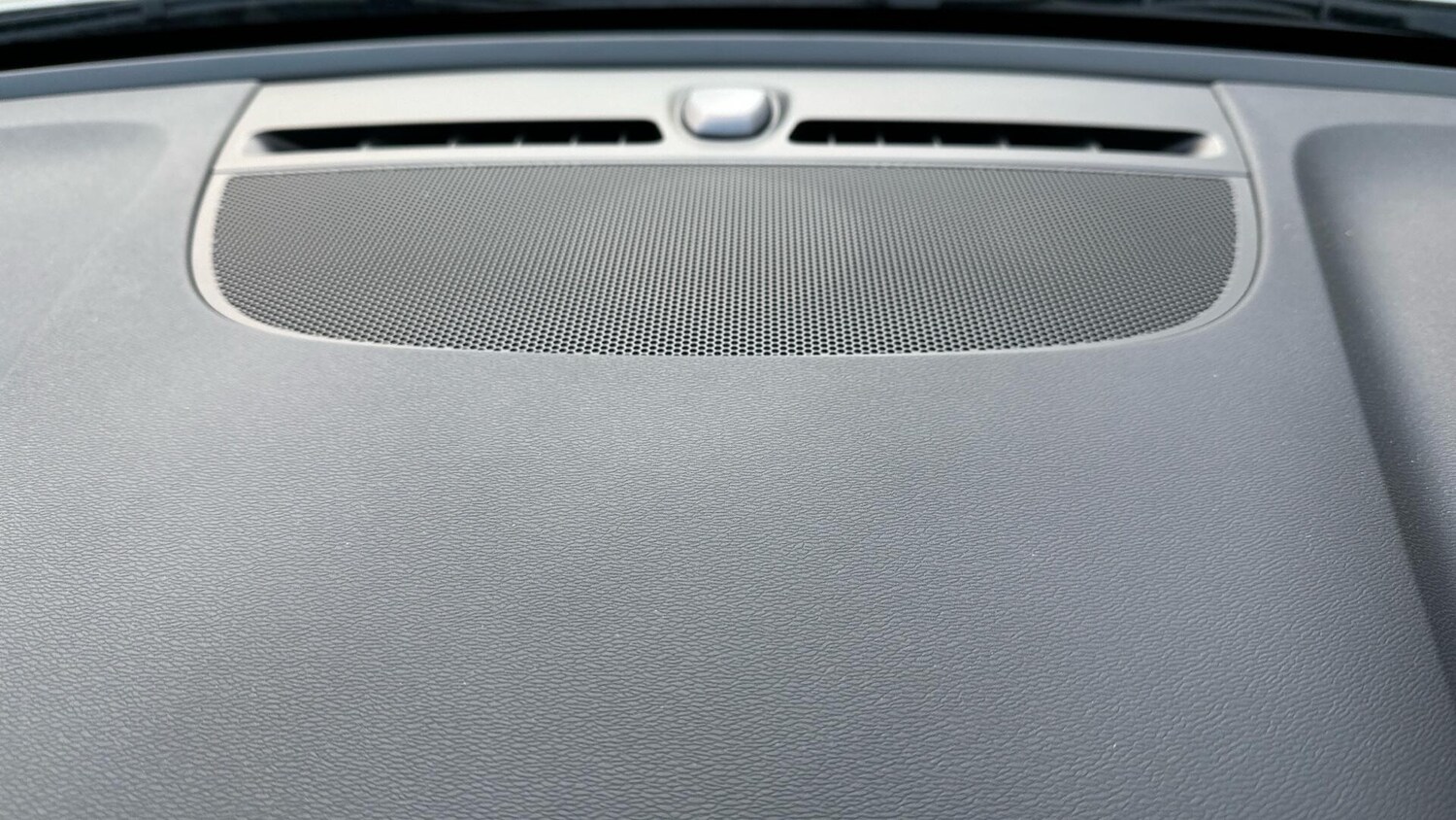 Used Volvo XC40 2022 for sale - 76432382: Photo 24