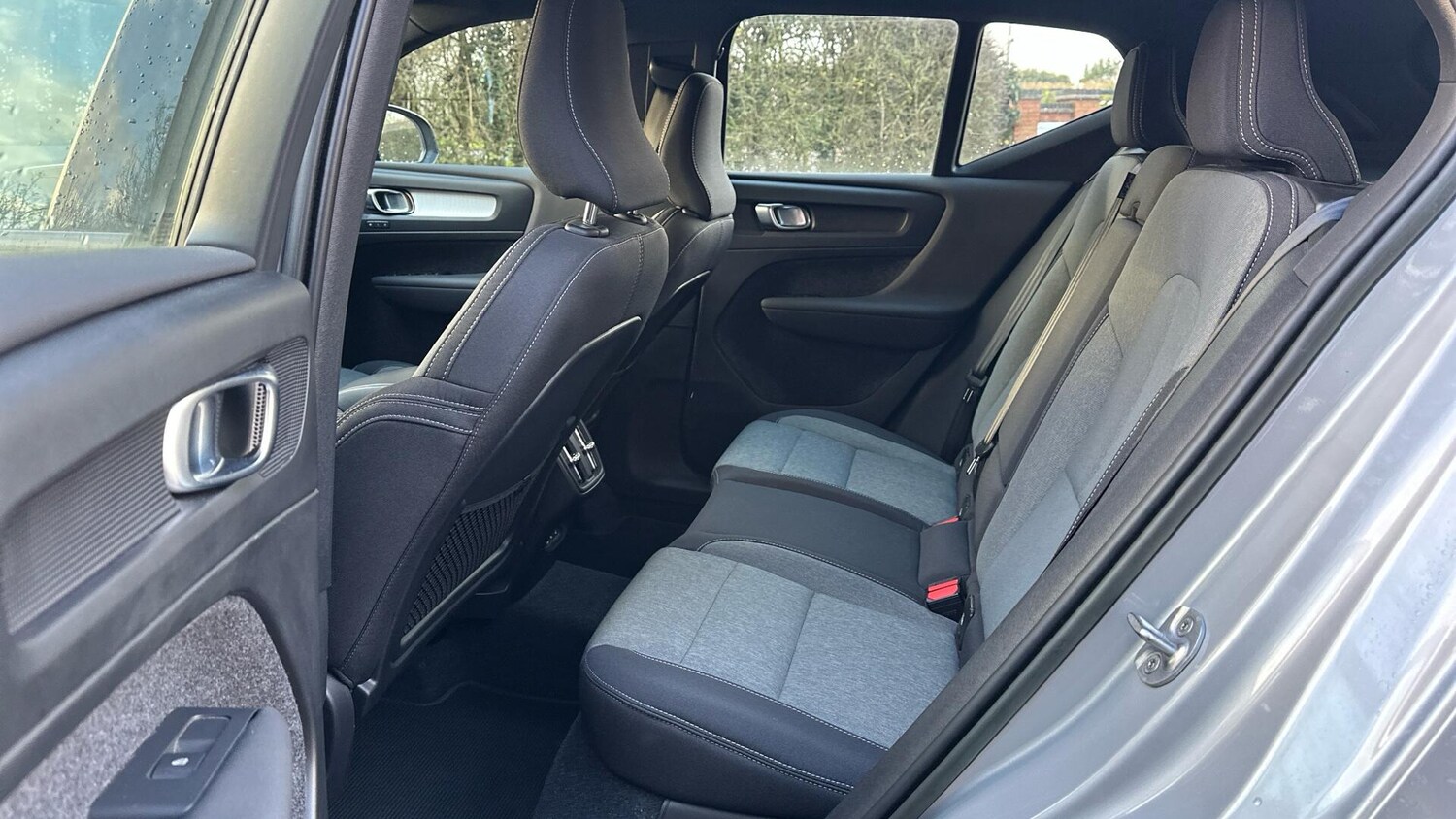 Used Volvo XC40 2022 for sale - 76432382: Photo 31