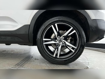 Used Volvo XC40 2022 for sale - 76432382: Photo