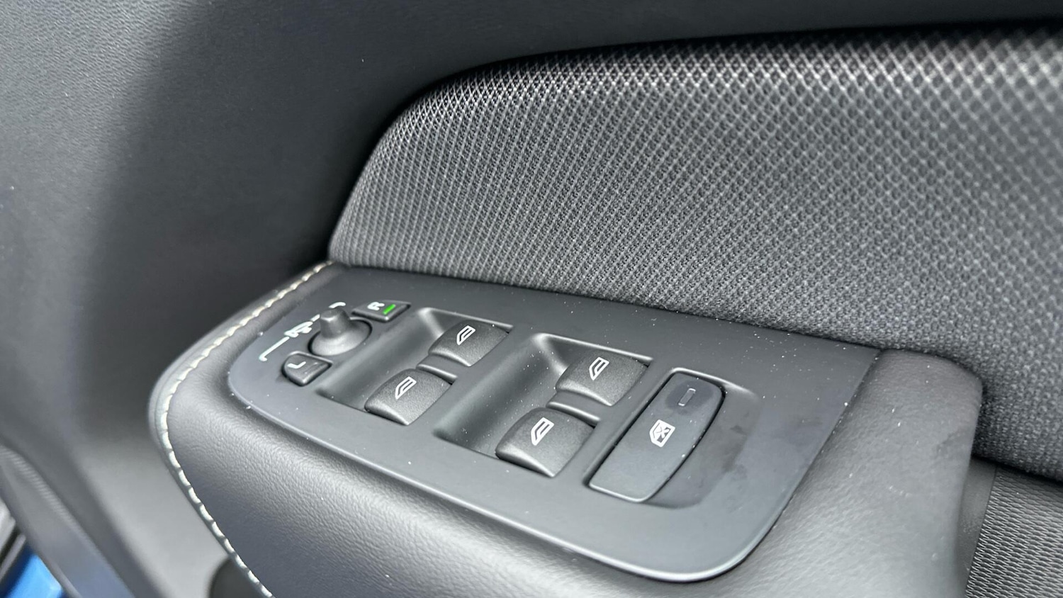 Used Volvo XC60 2021 for sale - 76585345: Photo 24