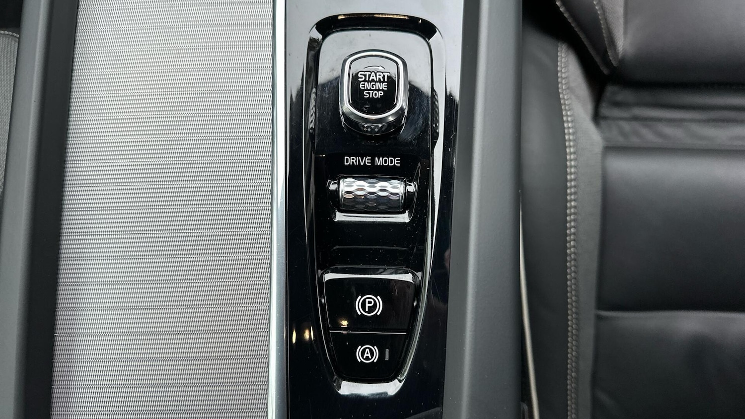 Used Volvo XC60 2021 for sale - 76585345: Photo 27