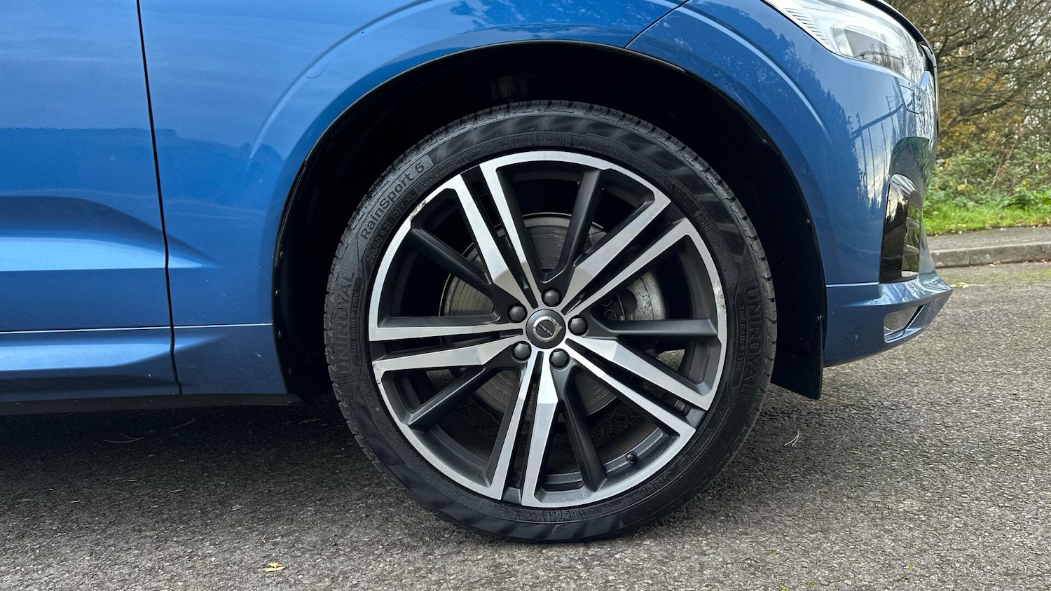 Used Volvo XC60 2021 for sale - 76585345: Photo 9