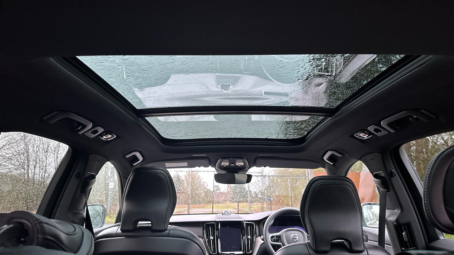 Used Volvo XC60 2025 for sale - 77672920: Photo 15