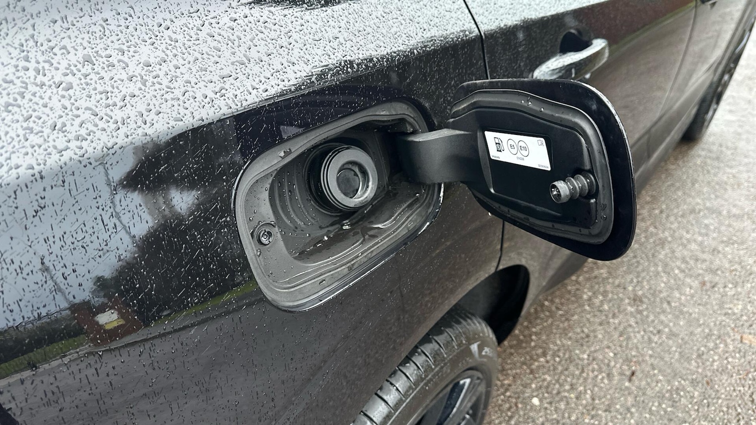 Used Volvo XC60 2025 for sale - 77672920: Photo 19