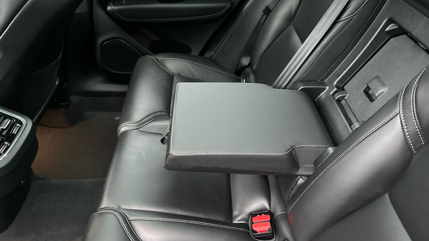 Used Volvo XC60 2025 for sale - 77672920: Photo 24