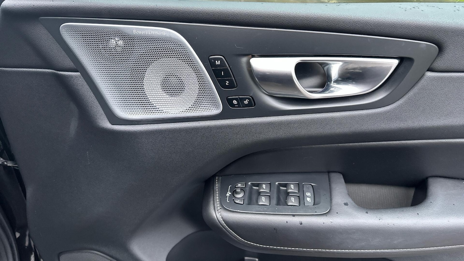 Used Volvo XC60 2025 for sale - 77672920: Photo 36