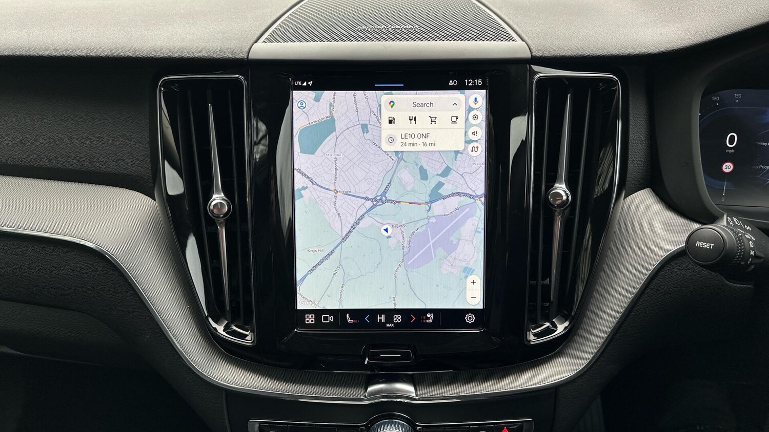 Used Volvo XC60 2024 for sale - 77672928: Photo 14