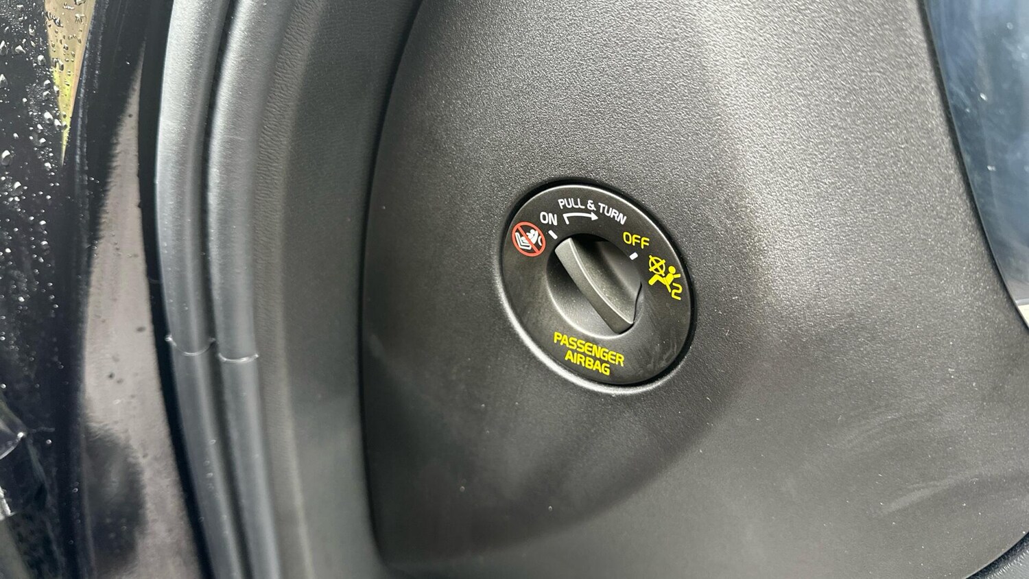 Used Volvo XC60 2024 for sale - 77672928: Photo 28