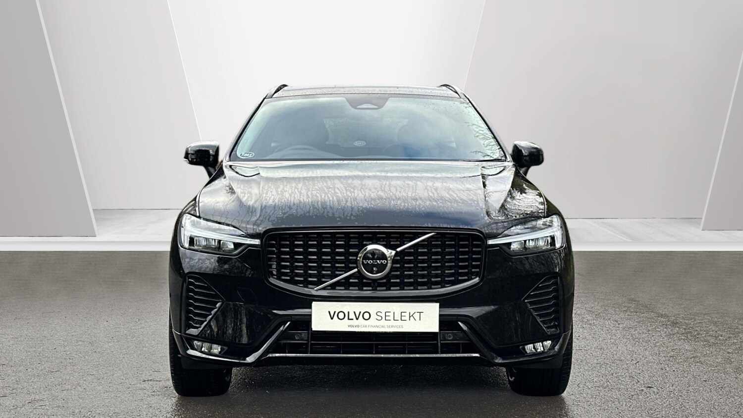 Used Volvo XC60 2024 for sale - 77672928: Photo 8