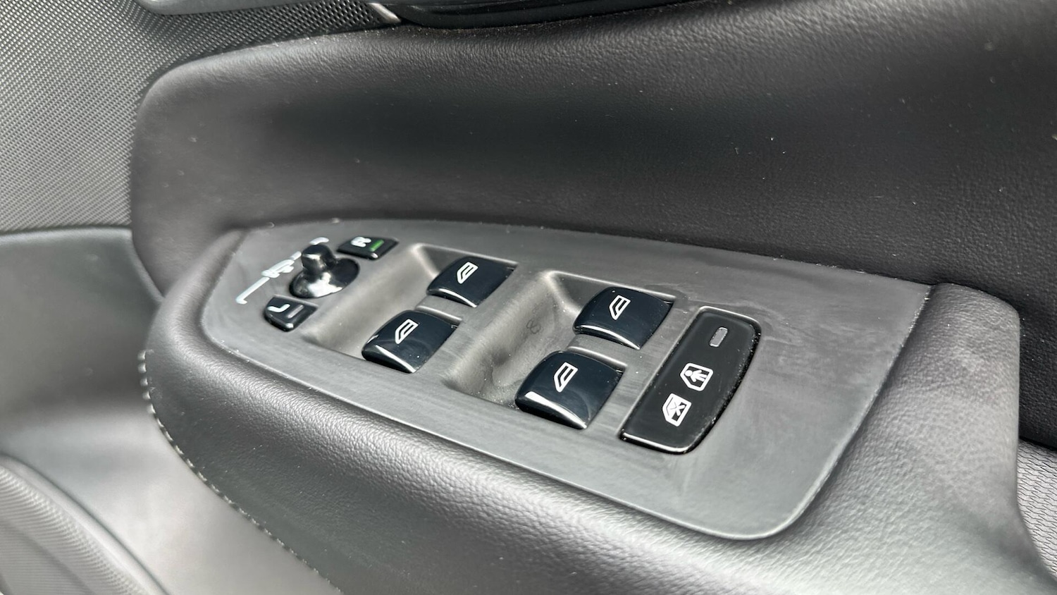 Used Volvo XC90 2022 for sale - 76337422: Photo 24