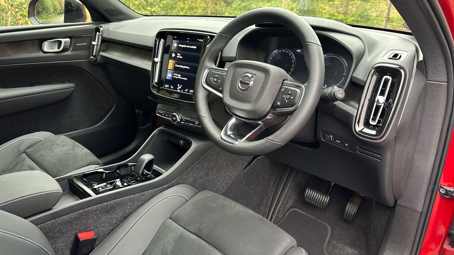 Used Volvo XC40 2022 for sale - 76337576: Photo 12