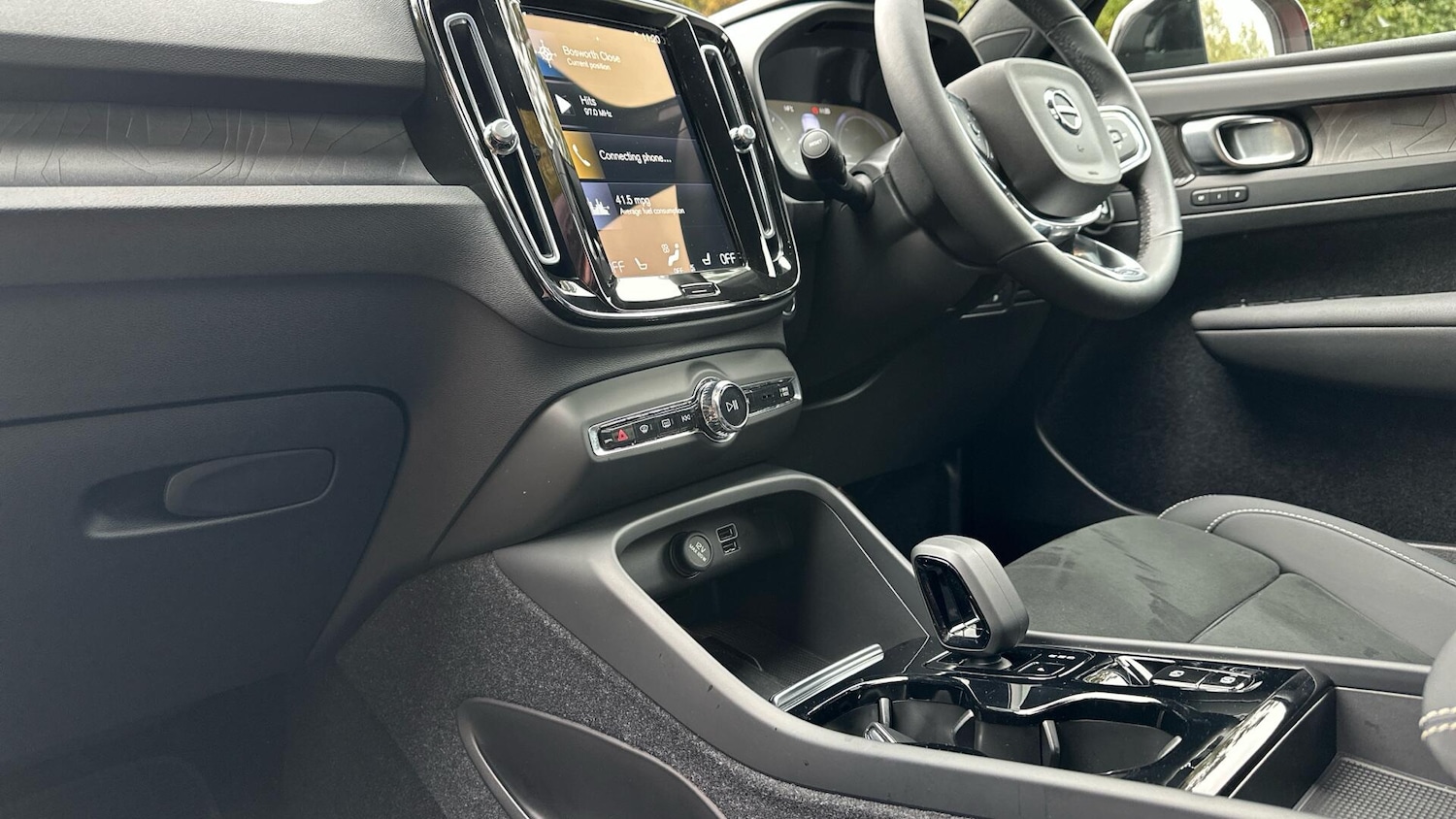 Used Volvo XC40 2022 for sale - 76337576: Photo 15