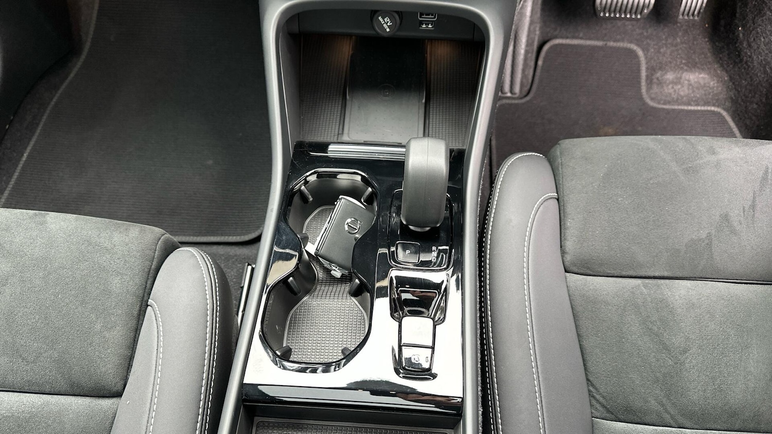 Used Volvo XC40 2022 for sale - 76337576: Photo 16