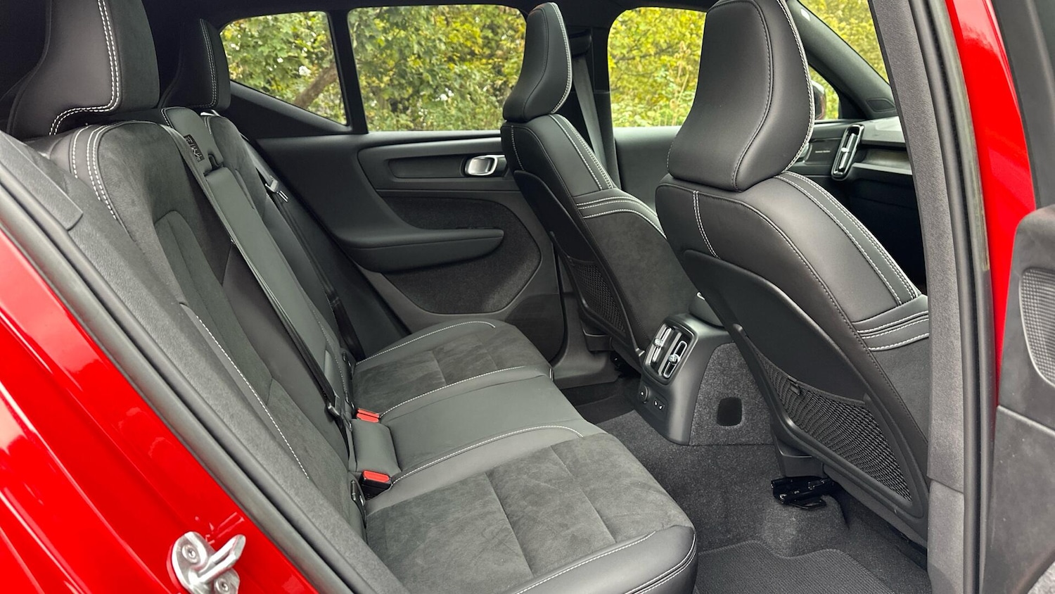 Used Volvo XC40 2022 for sale - 76337576: Photo 17