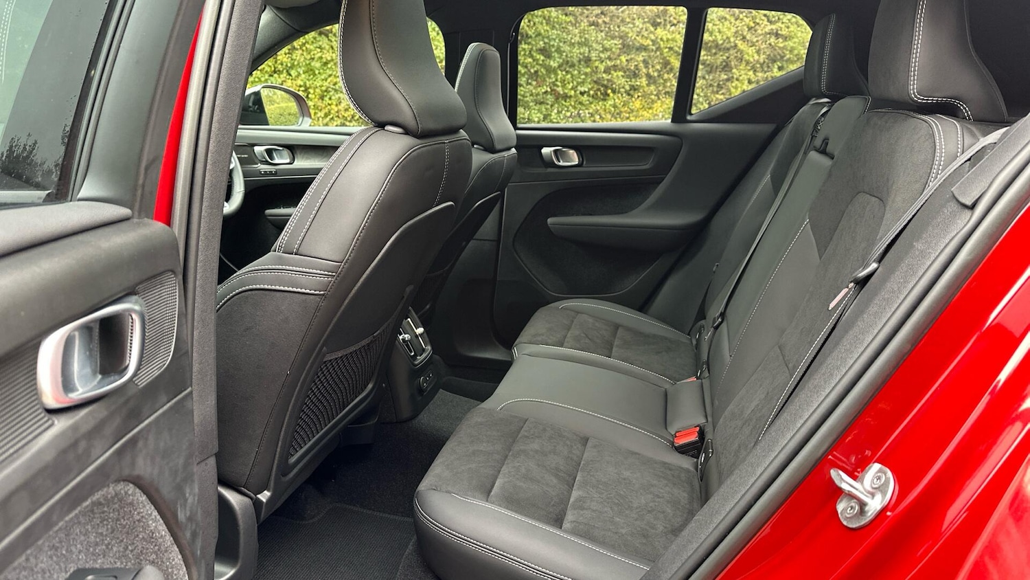 Used Volvo XC40 2022 for sale - 76337576: Photo 18