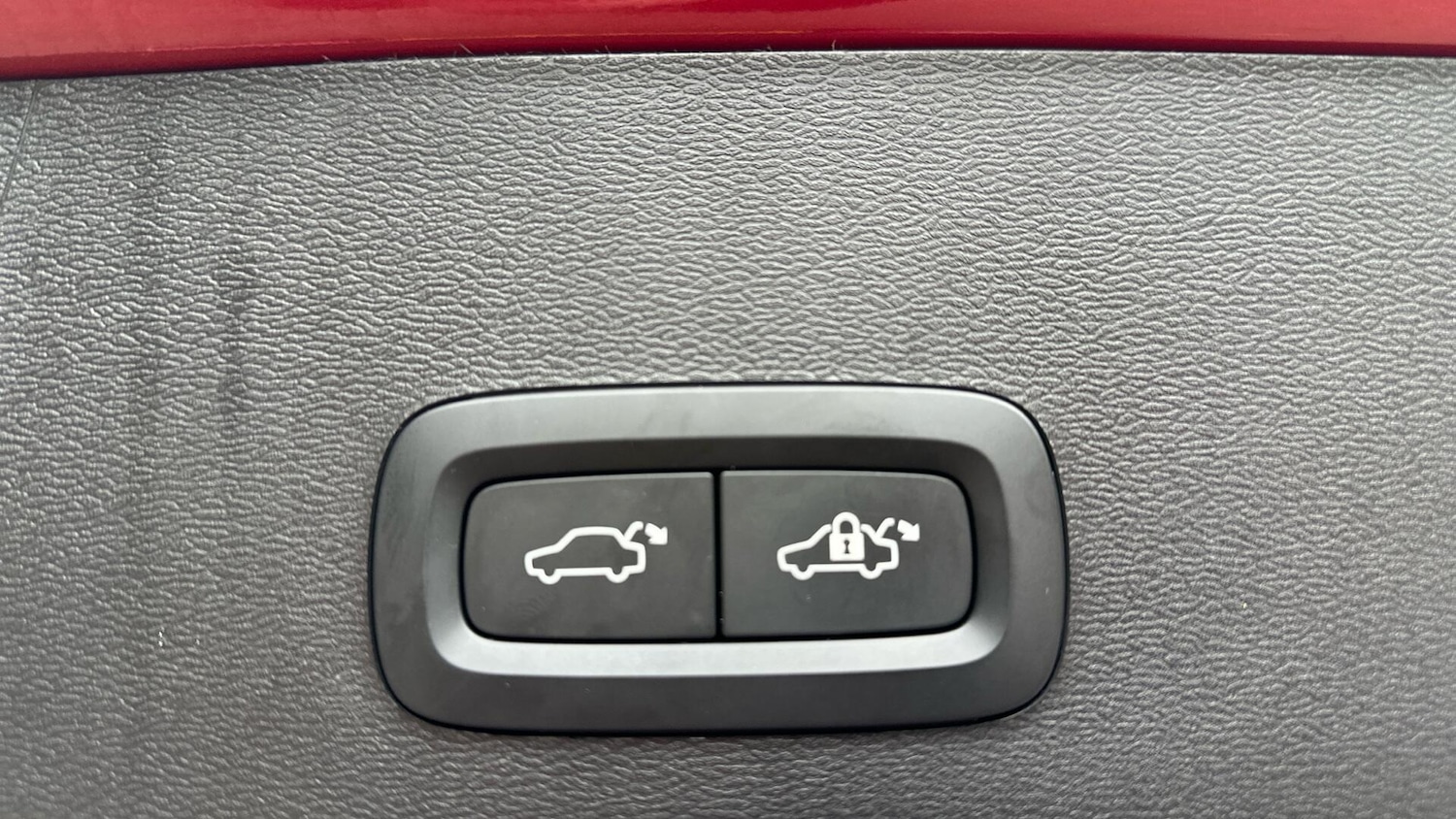 Used Volvo XC40 2022 for sale - 76337576: Photo 26