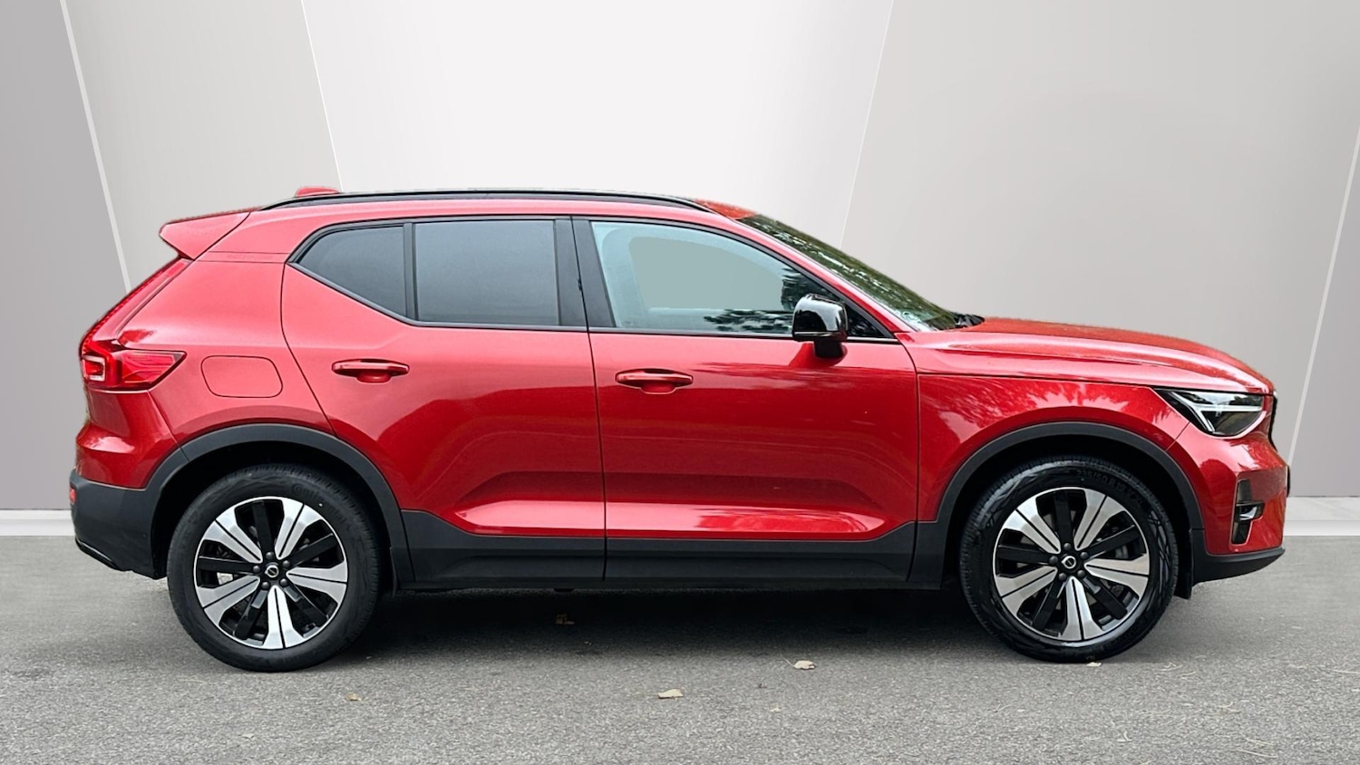 Used Volvo XC40 2022 for sale - 76337576: Photo 8