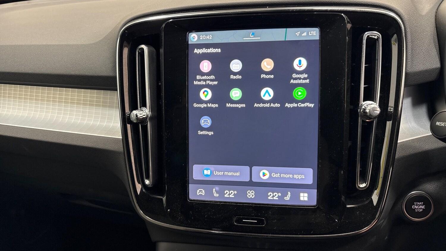 Used Volvo XC40 2025 for sale - 77723701: Photo 11