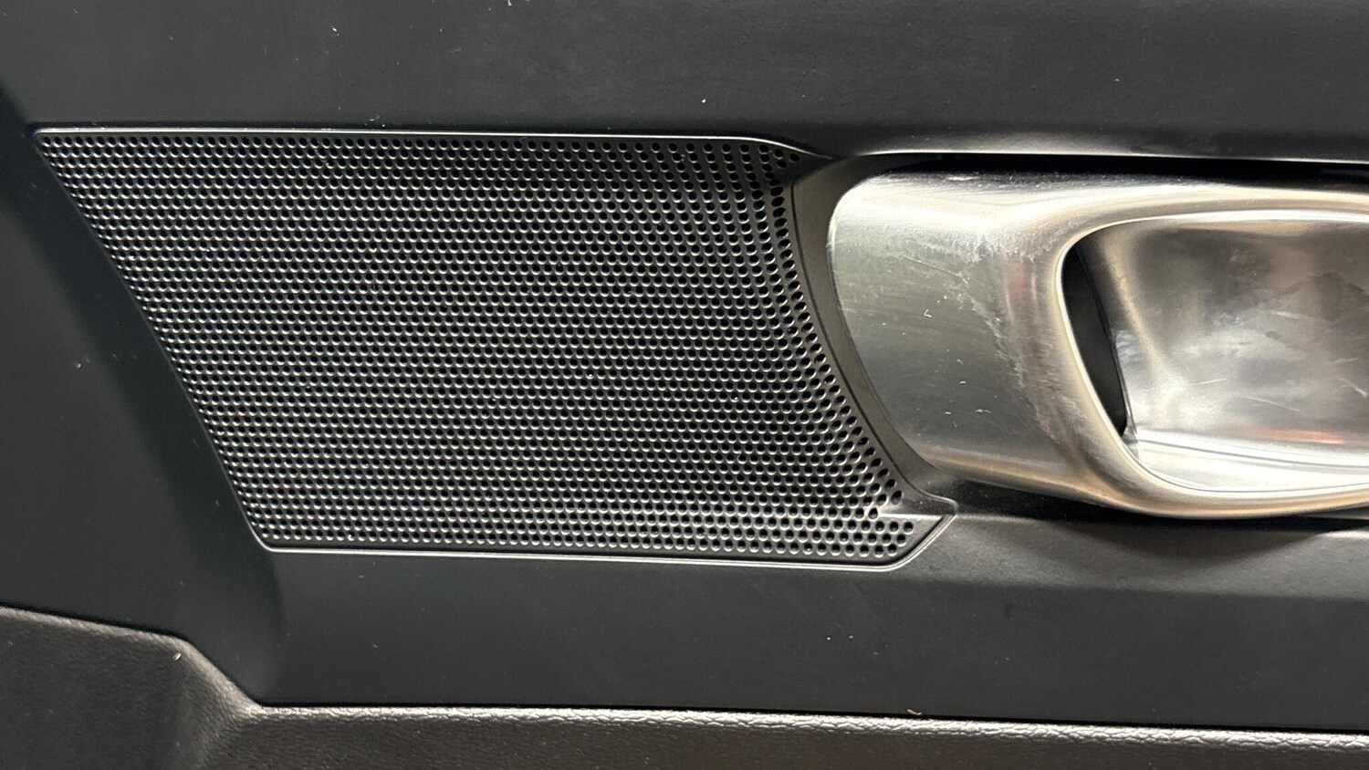 Used Volvo XC40 2025 for sale - 77723701: Photo 24