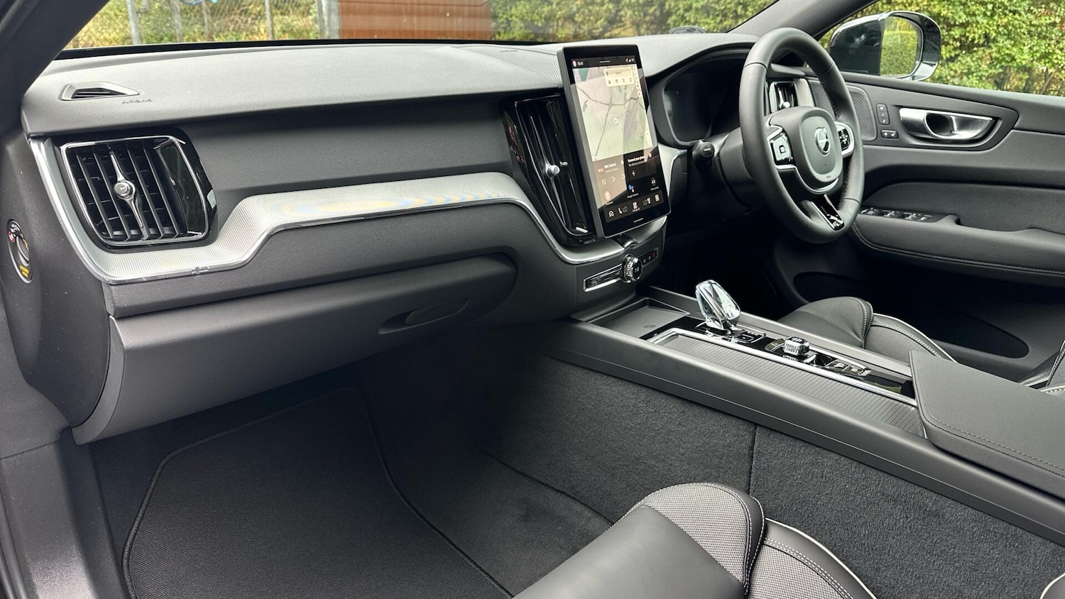 Used Volvo XC60 2025 for sale - 76336571: Photo 15