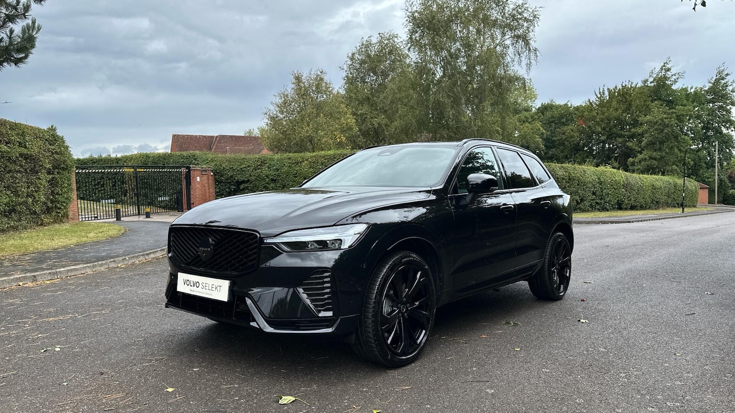 Used Volvo XC60 2025 for sale - 76336571: Photo 3