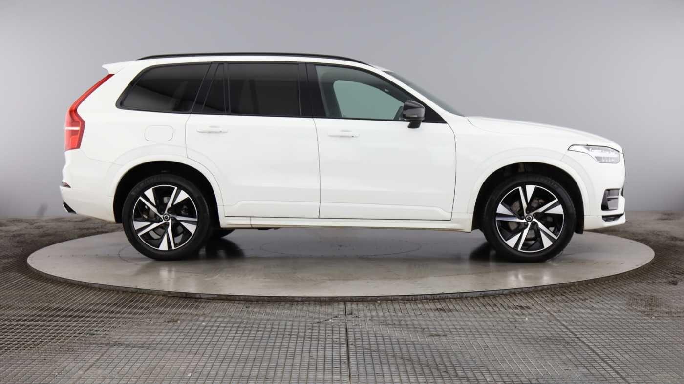 Used Volvo XC90 2021 for sale - 77672913: Photo 2