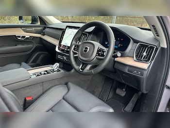 Used Volvo XC90 2025 for sale - 77479243: Photo