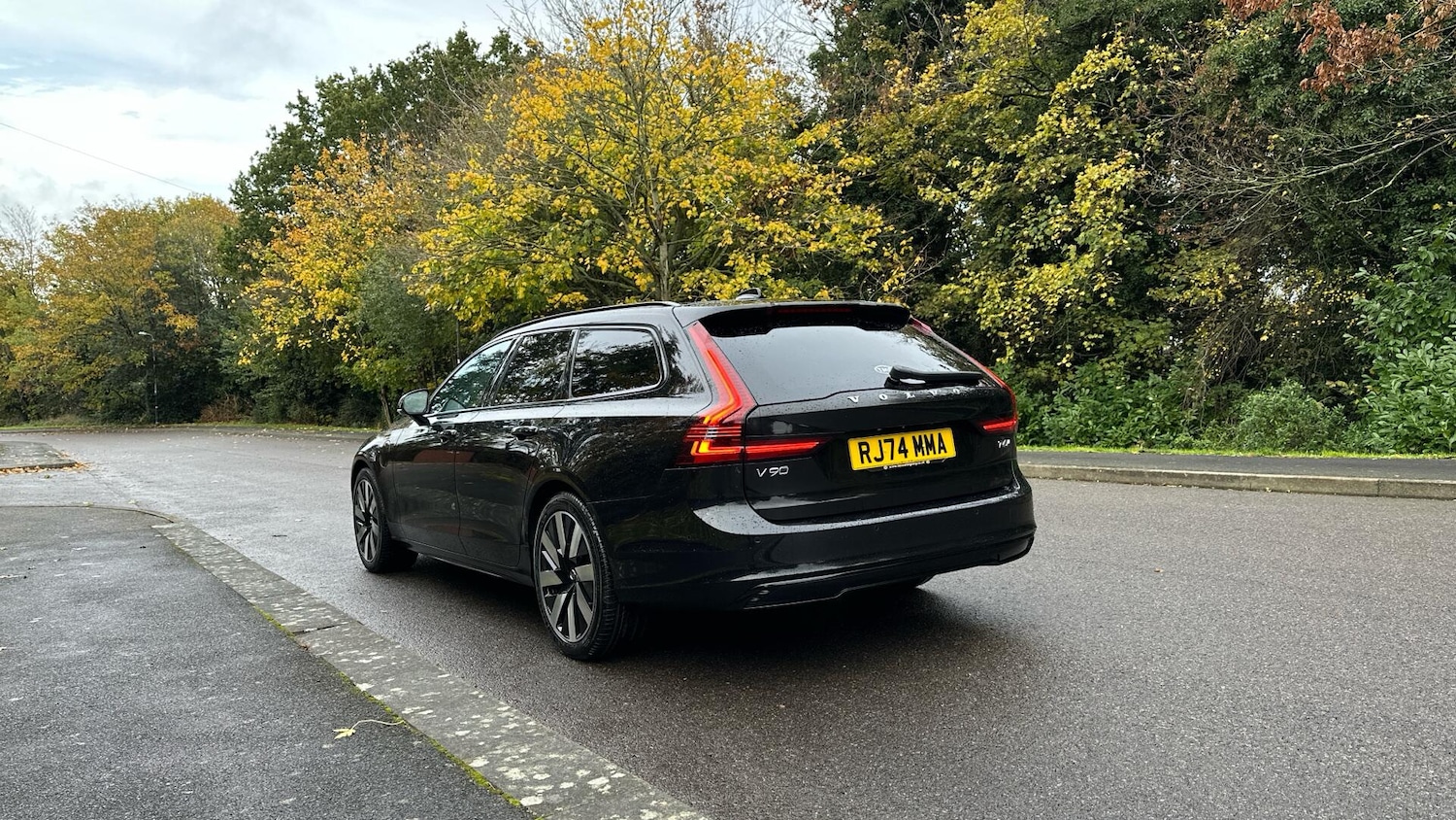Used Volvo V90 2024 for sale - 76584075: Photo 4