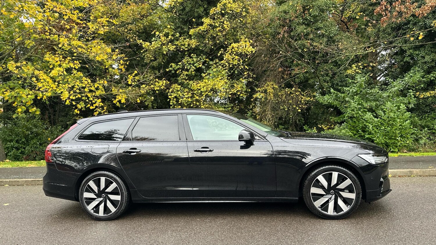 Used Volvo V90 2024 for sale - 76584075: Photo 9