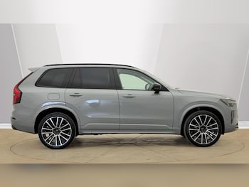Used Volvo XC90 2025 for sale - 78759731: Photo