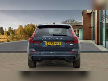 Used Volvo XC60 2023 for sale - 77345635: Photo