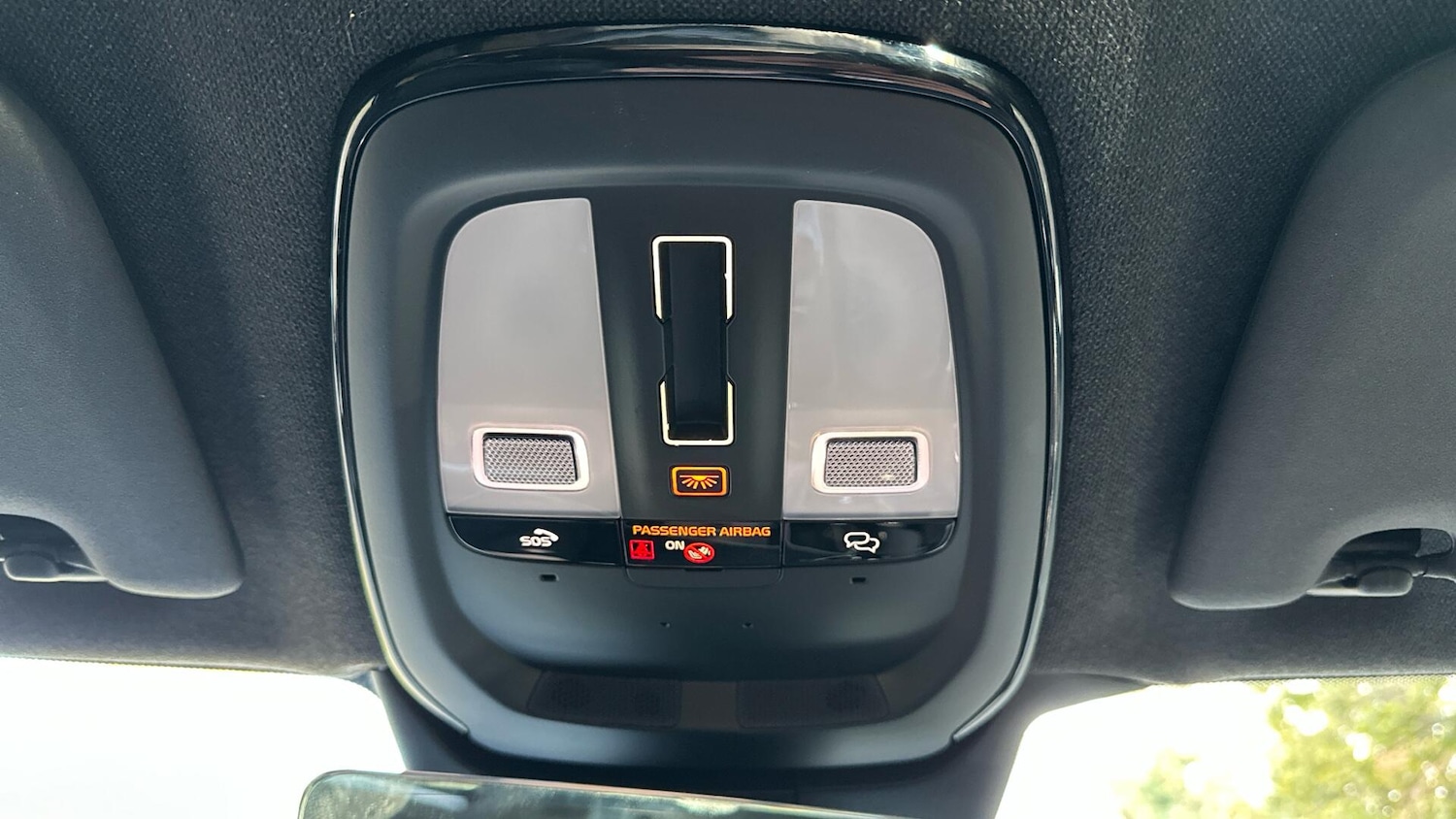 Used Volvo XC40 2024 for sale - 76337812: Photo 26