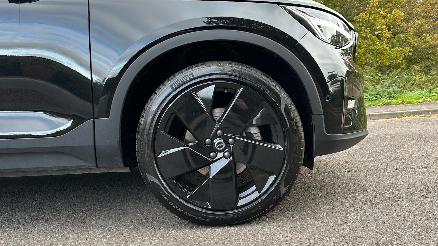 Used Volvo XC40 2024 for sale - 76337812: Photo 33