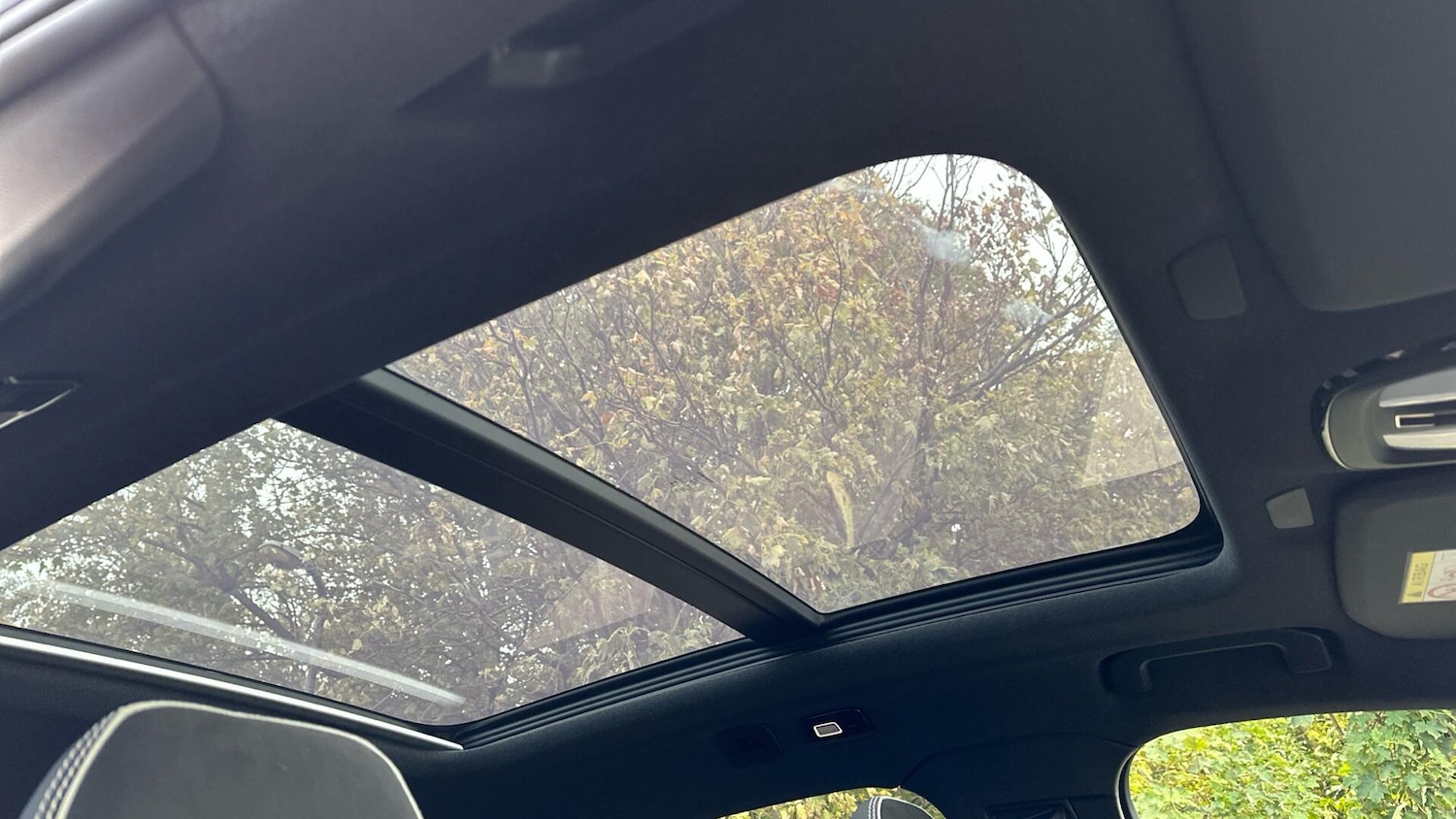 Used Volvo XC40 2024 for sale - 76337812: Photo 44