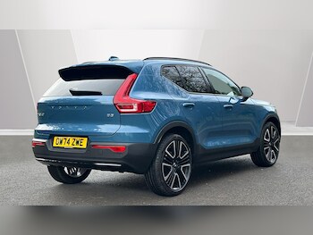 Used Volvo XC40 2025 for sale - 76765636: Photo