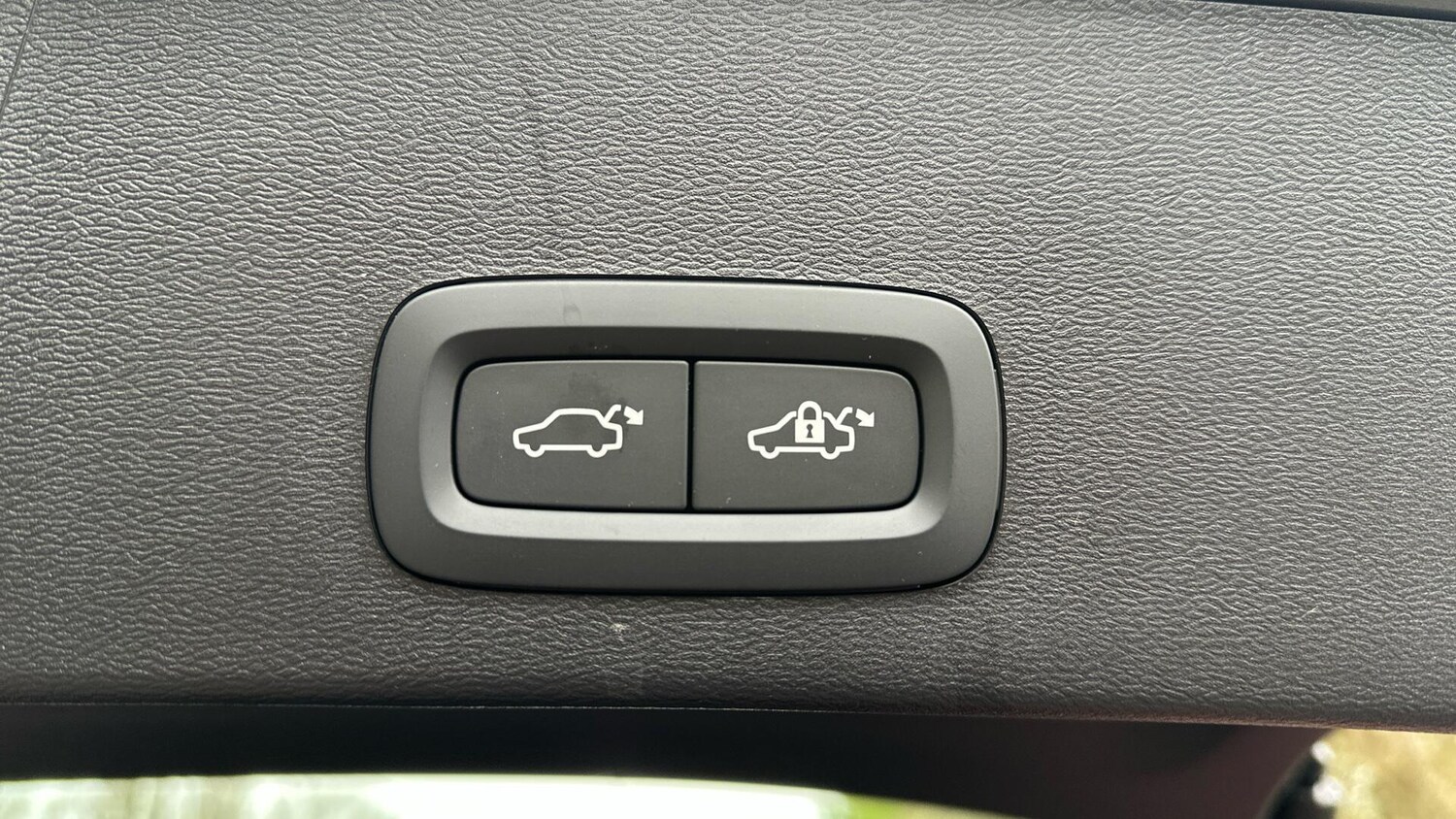 Used Volvo EX40 2026 for sale - 77807916: Photo 15