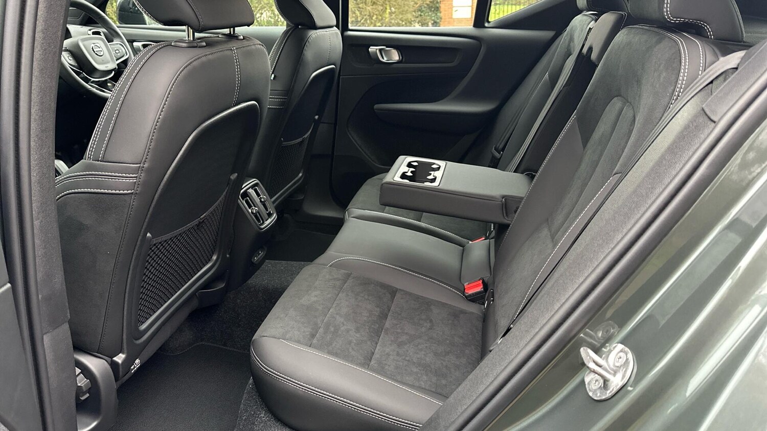 Used Volvo EX40 2026 for sale - 77807916: Photo 25