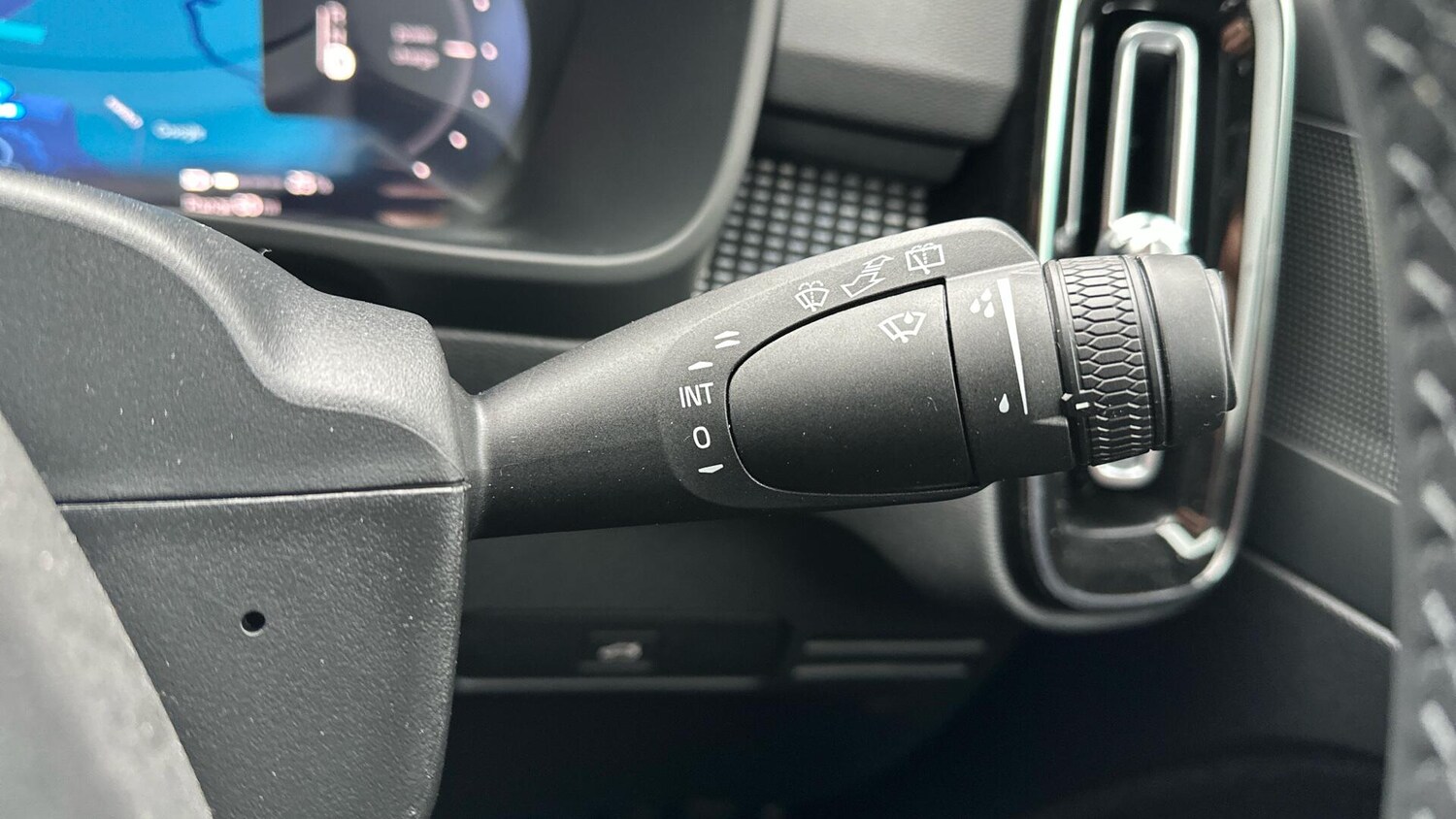 Used Volvo EX40 2026 for sale - 77807916: Photo 45