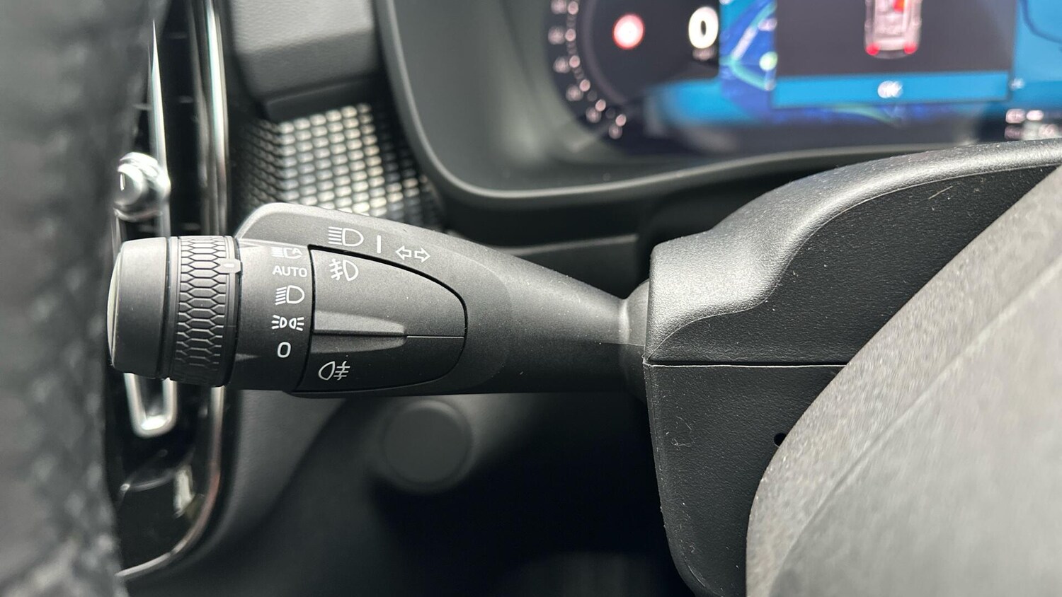 Used Volvo EX40 2026 for sale - 77807916: Photo 46