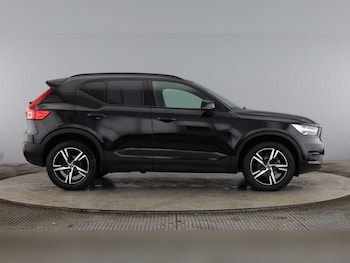 Used Volvo XC40 2021 for sale - 76432572: Photo
