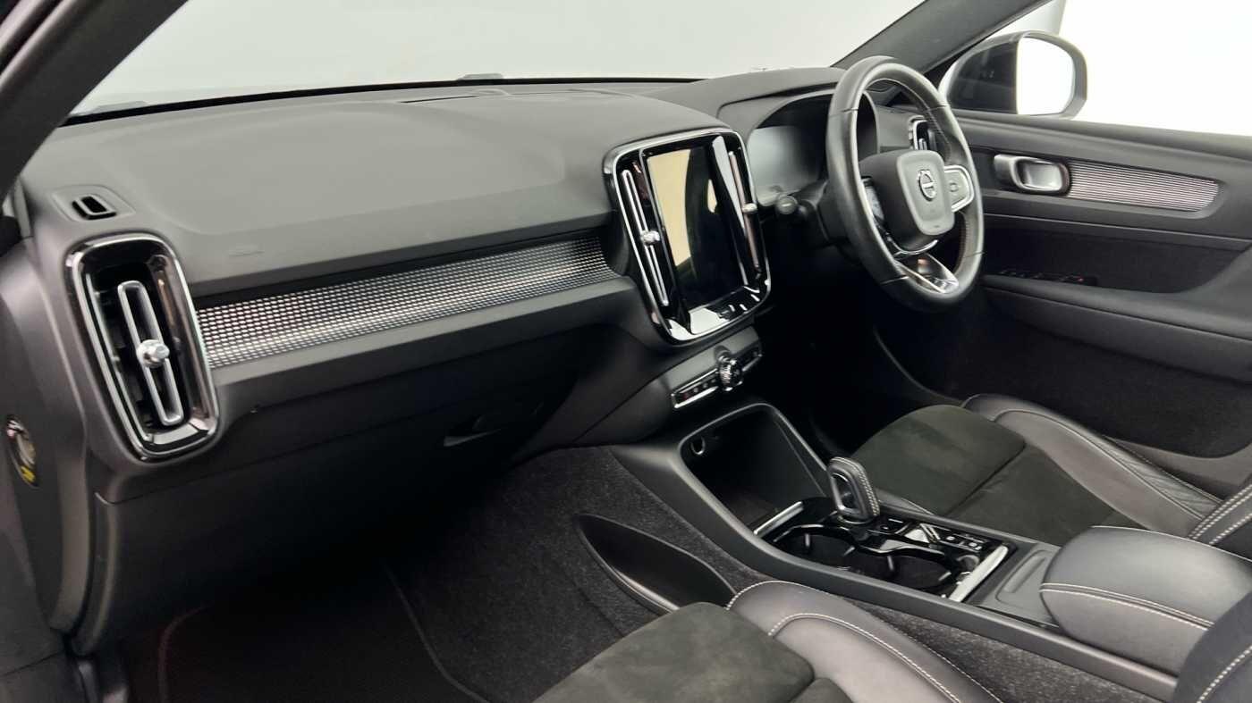 Used Volvo XC40 2021 for sale - 76432572: Photo 6