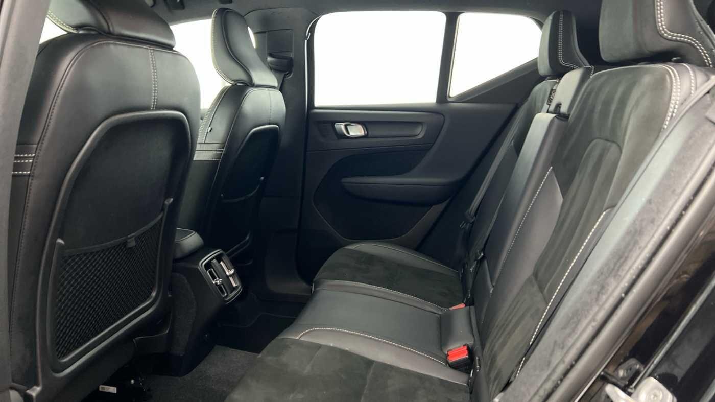 Used Volvo XC40 2021 for sale - 76432572: Photo 7