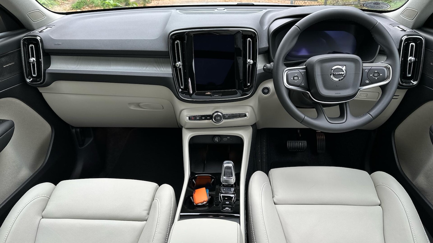 Used Volvo XC40 2025 for sale - 76336615: Photo 13