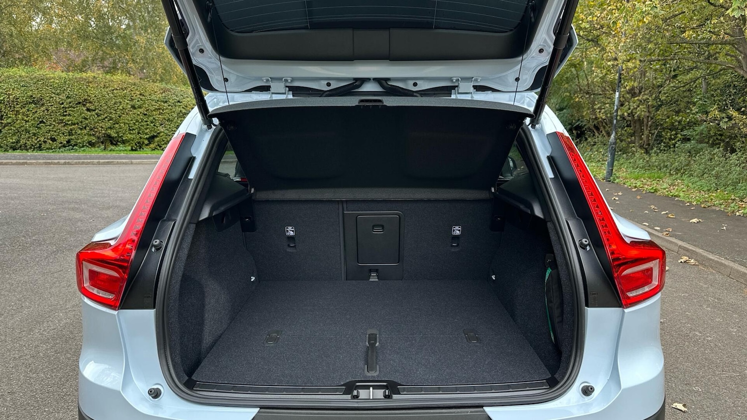 Used Volvo XC40 2025 for sale - 76336615: Photo 42