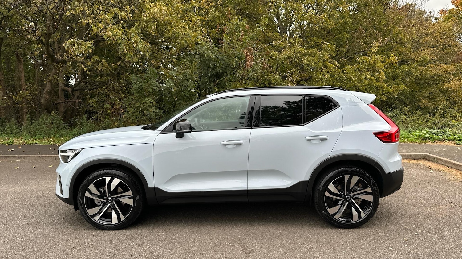 Used Volvo XC40 2025 for sale - 76336615: Photo 6