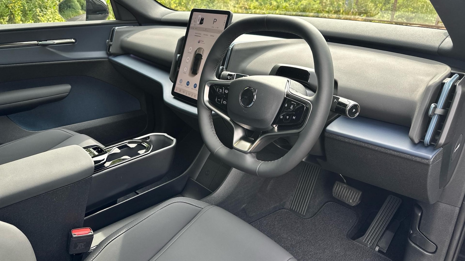 Used Volvo EX30 2025 for sale - 76336924: Photo 13