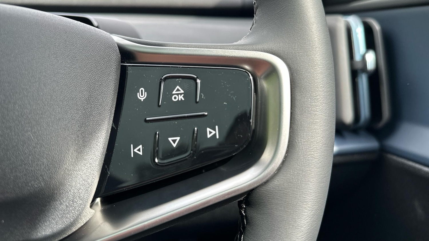 Used Volvo EX30 2025 for sale - 76336924: Photo 20